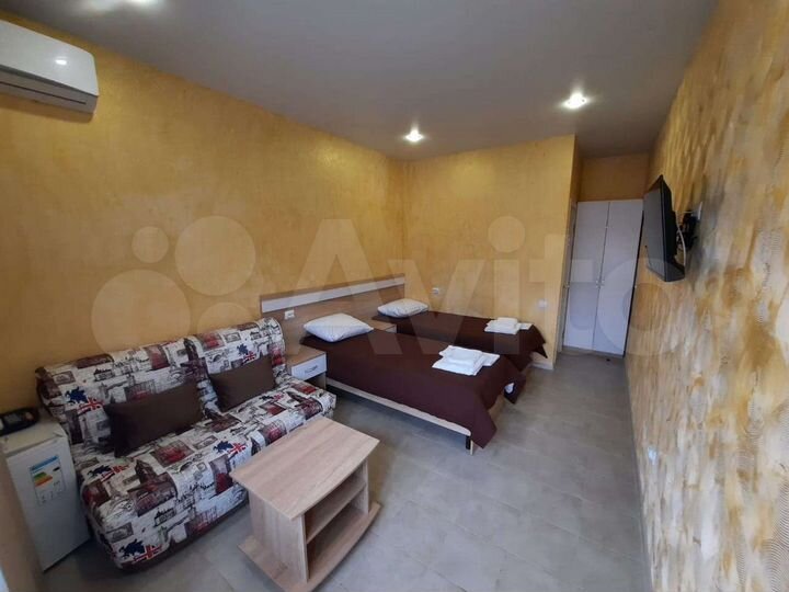 Комната 18 м² в 4-к., 1/2 эт.