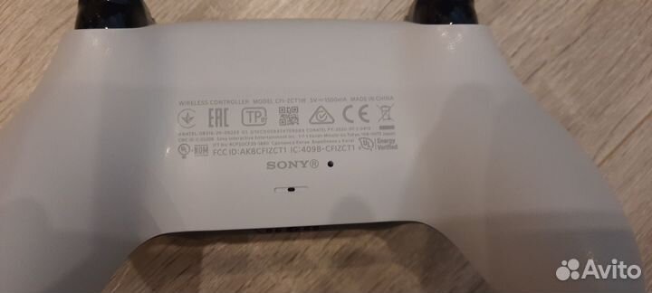 DualSense геймпад для PS5