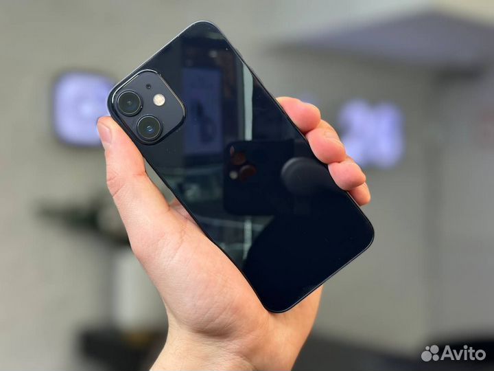 iPhone 12 mini, 64 ГБ