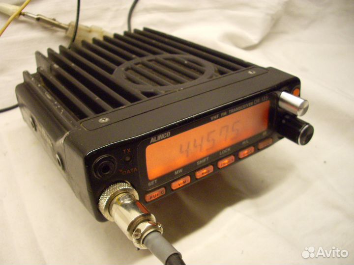 Радиостанция на Low Band