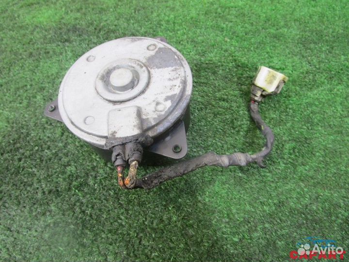 Мотор вентилятора охлаждения lexus RX350 GGL25 2grfks