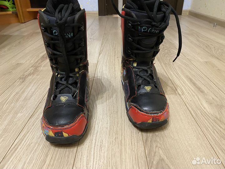 Сноубордические ботинки детские 33 eur