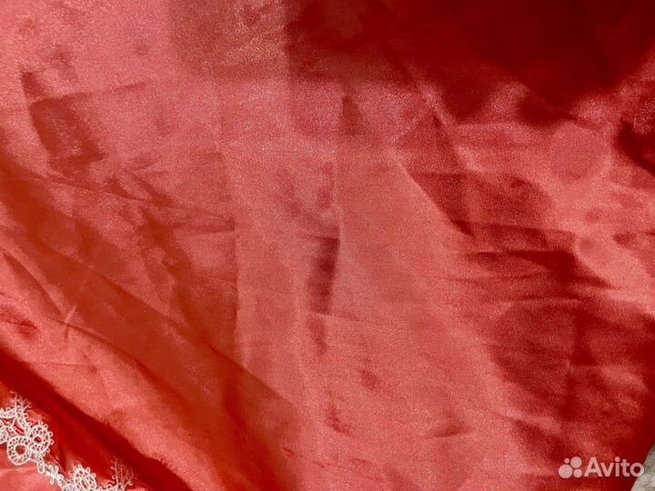 Халат атласный 44