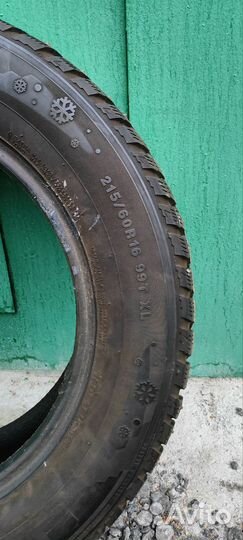 Kumho WinterCraft KW27 215/60 R16 99T