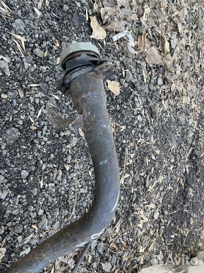 Заливная горловина топливного бака Mazda Mpv LW5W