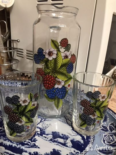 Графины и стаканы для сока