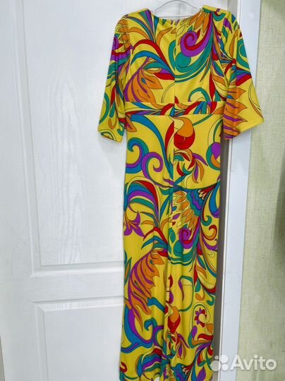 Платье женское 46 размер