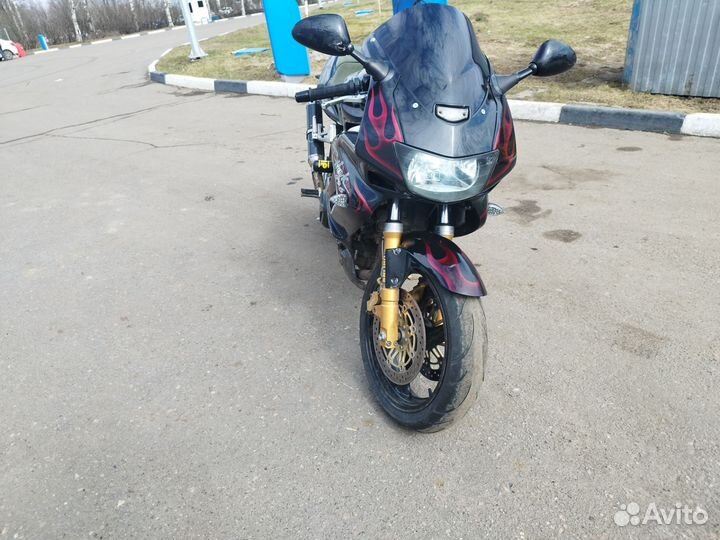Honda vtr 1000