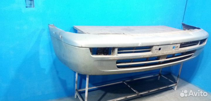 Бампер передний Mitsubishi Space Wagon 2