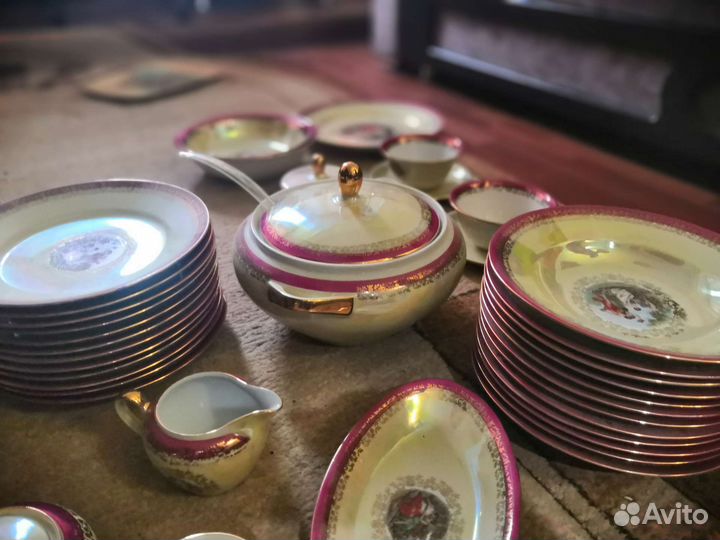 Столовый и чайный сервиз Мадонна. Новый