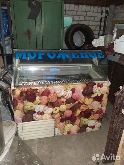 Витрина для мягкого мороженого