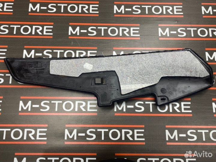 Обшивка салона правая Bmw 5-Series E39 M52B25