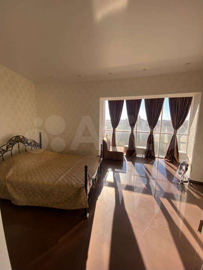 Квартира-студия, 50 м², 4/5 эт.