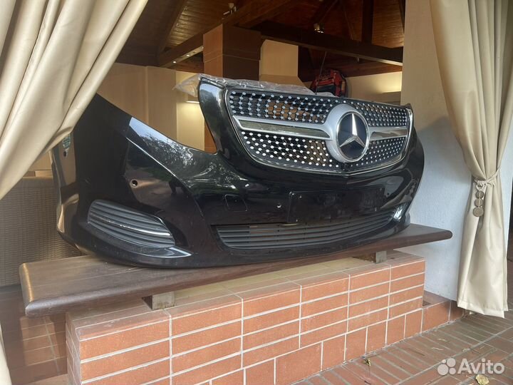 Бампера в комплекте на mercedes v класса