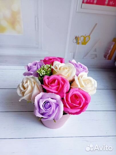 Букетики 9 роз пенные розы