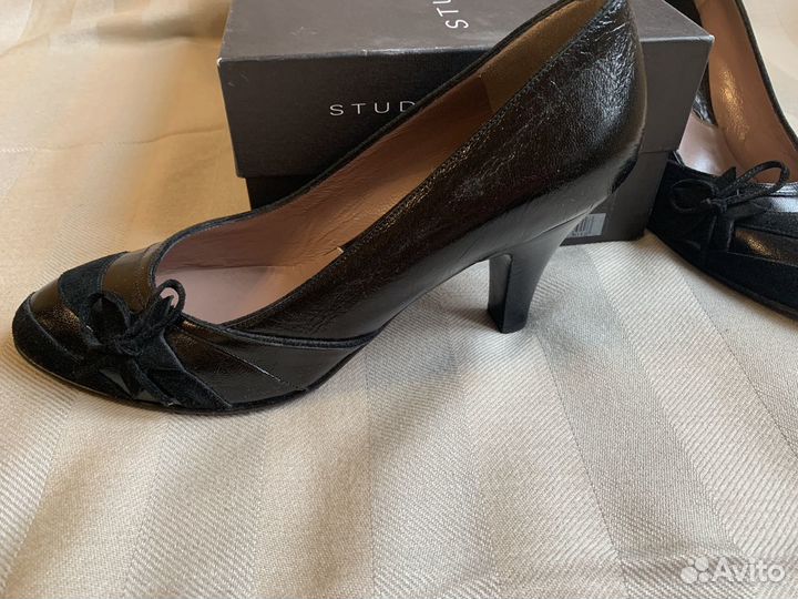 Новые туфли Pollini размер 39