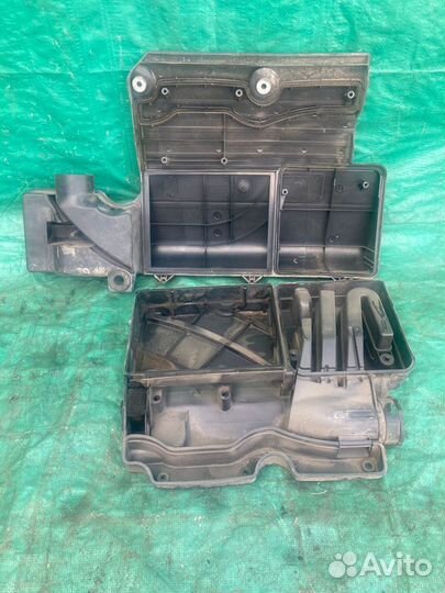 Корпус воздушного фильтра Ford Fusion Форд Фьюжн