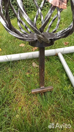 Вазон кованный