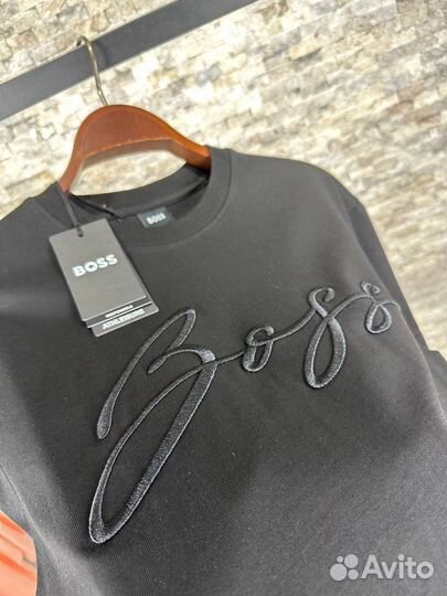 Футболка мужская новая Boss