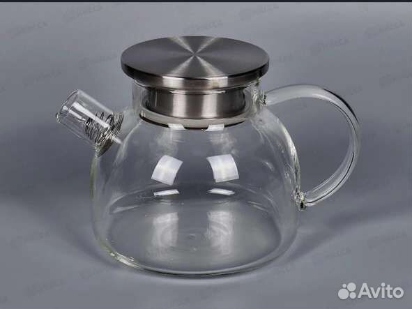 Заварочный чайник с металлической крышкой
