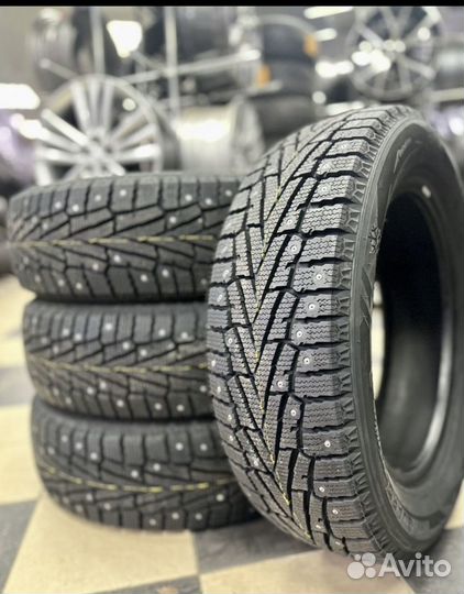 Roadstone Winguard WinSpike 195/55 R16 91T