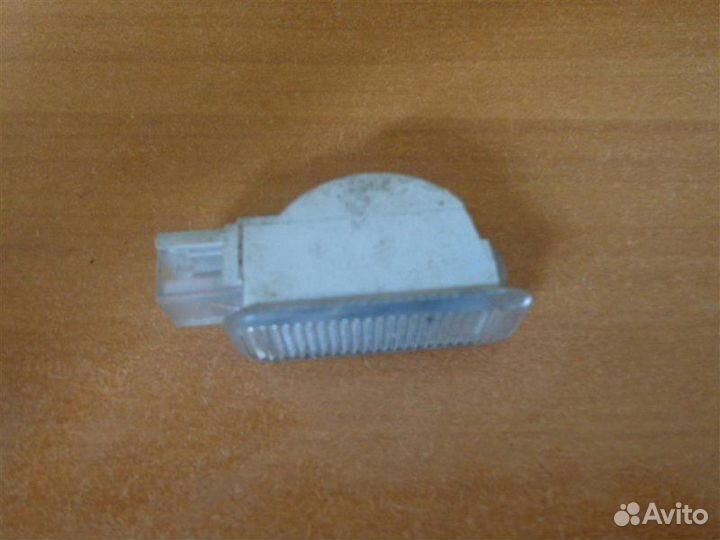 Плафон салонный Audi A4 (B7) 2005-2007