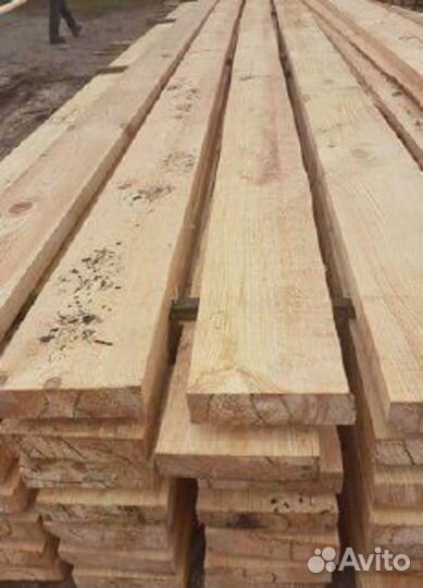 Обрезная доска строительная