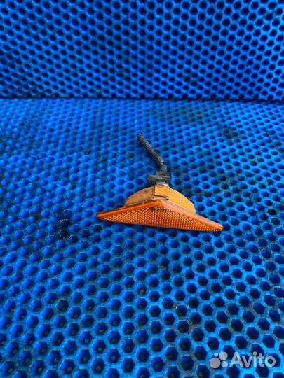 Повторитель в крыло ford focus 1