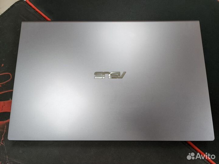 Asus R521FL (i3 8145U/8/MX250/240/IPS)