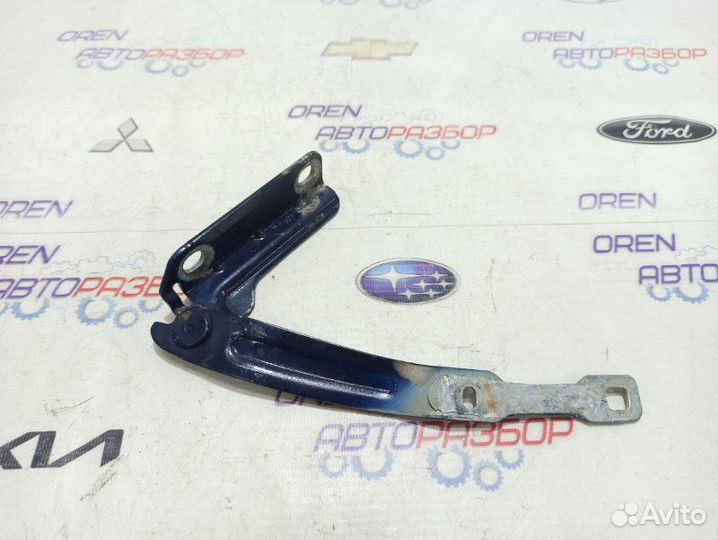 Петля капота правая Renault Duster 2.0 F4RA400