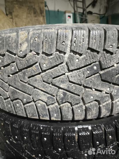 Pirelli Ice Zero 225/45 R18
