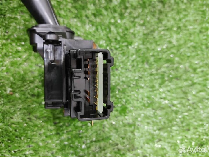 Подрулевой переключатель стеклоочистителя Lexus R