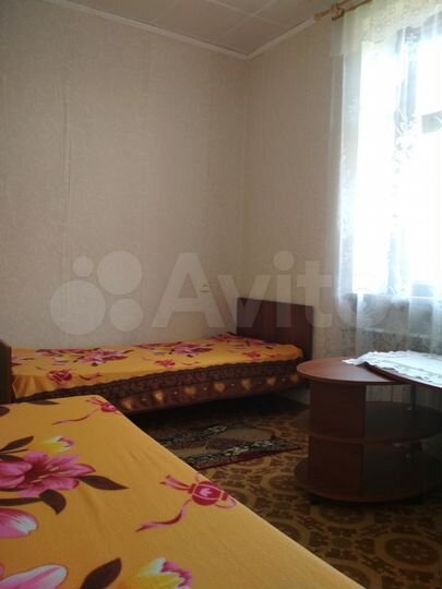 Дом 198 м² на участке 6 сот.