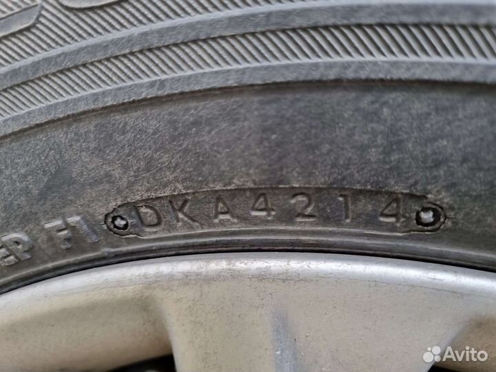 Bridgestone Blizzak VRX 215/60 R16