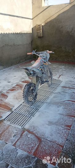 Продаю питбайк