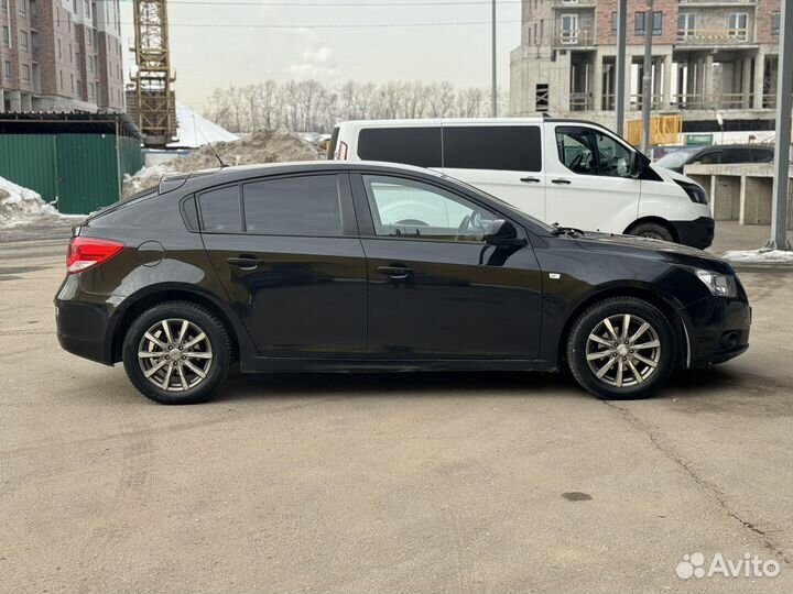 Chevrolet Cruze 1.6 AT, 2012, 179 200 км