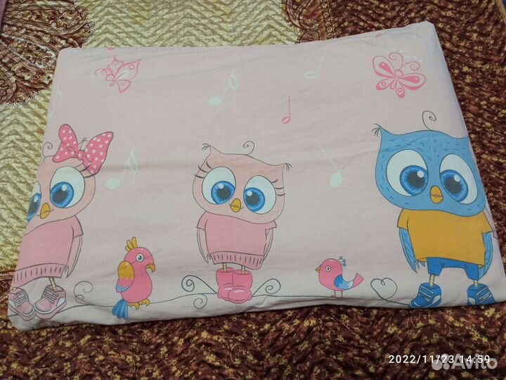 Комплект белья и бортики в детскую кроватку