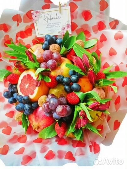 Фруктовые букеты и корзины