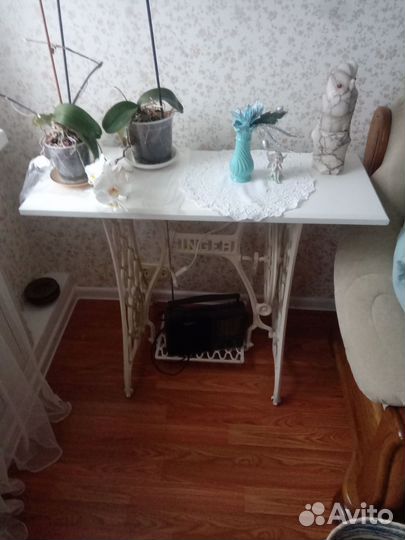 Станина от швейной машинки singer