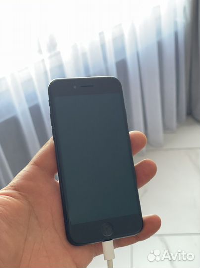 iPhone se 64gb 2020