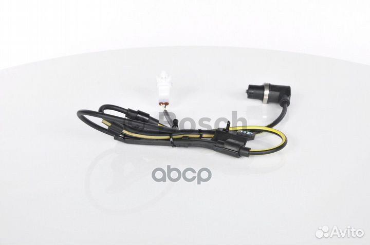 Датчик abs передн прав Toyota Avensis Corolla