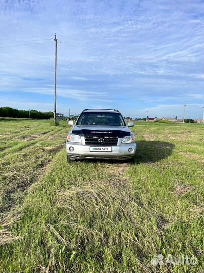 Toyota Highlander 2.4 AT, 2004, 266 000 км
