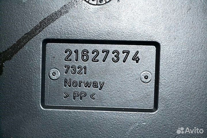 Труба воздухозаборника, нижняя часть volvo FH (01