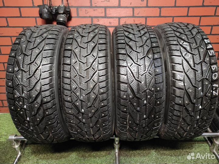 Tigar SUV Ice 215/60 R17 100T