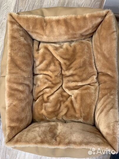 Лежанка для кошек