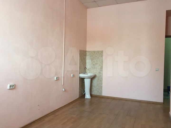 Офис, 12 м²