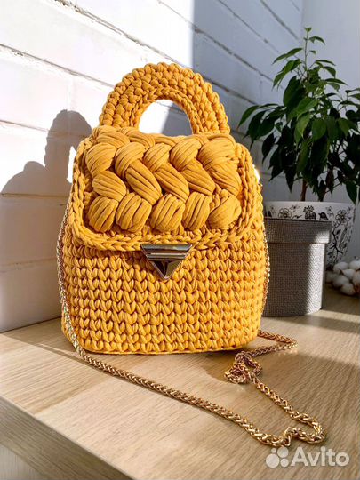 Вязаная сумка ручной работы