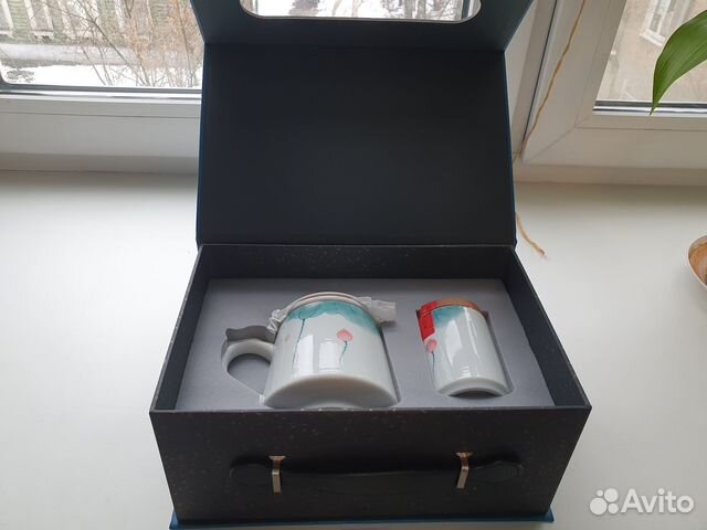 Набор подарочный с чаем и чашкой для заваривания