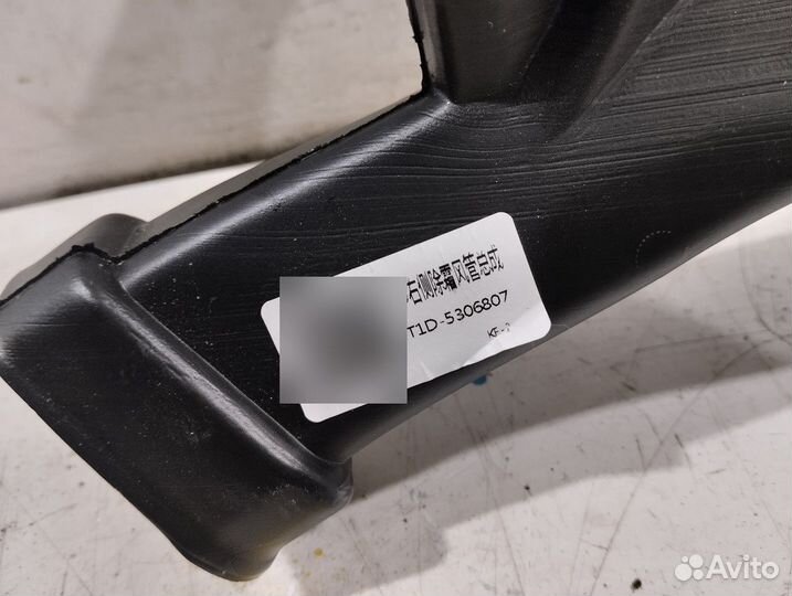 Воздуховод отопителя (печки)