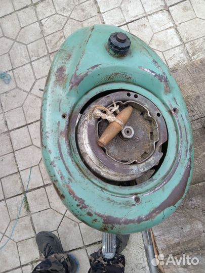 Продам лодочный мотор Стрела